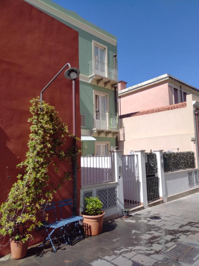 La Reggia Apartments Milazzo Bagian luar foto
