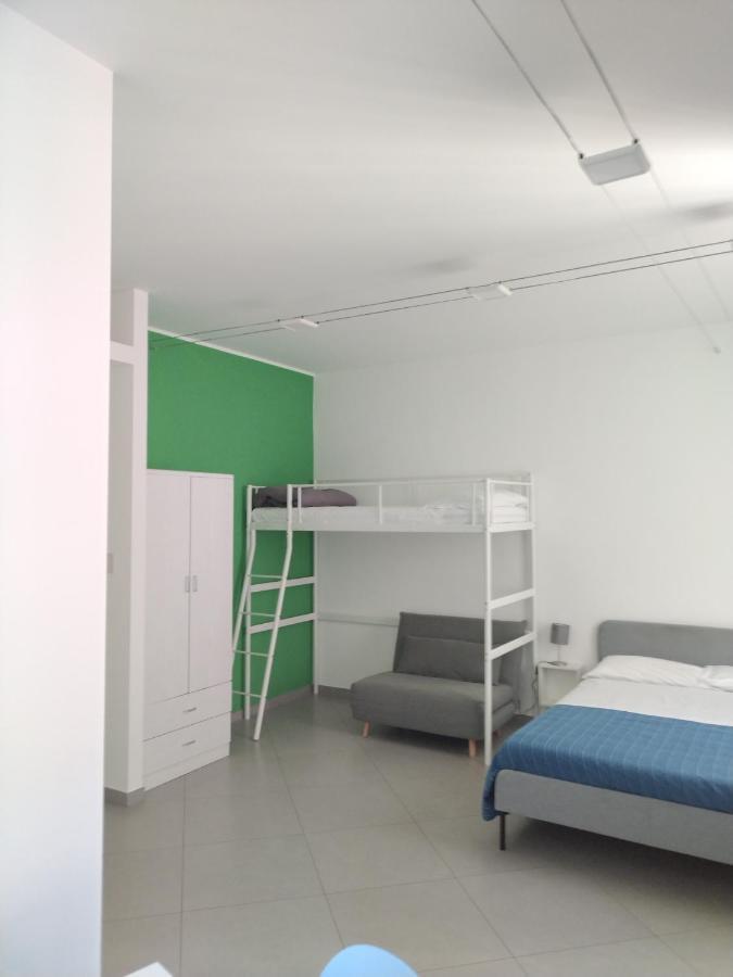 La Reggia Apartments Milazzo Bagian luar foto