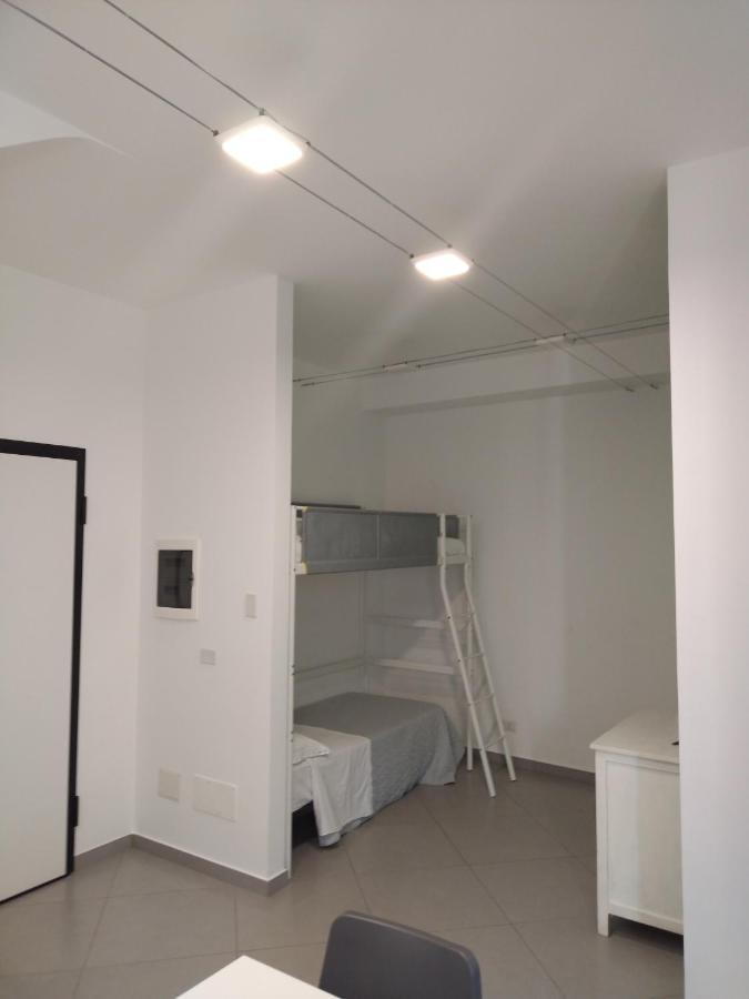 La Reggia Apartments Milazzo Bagian luar foto