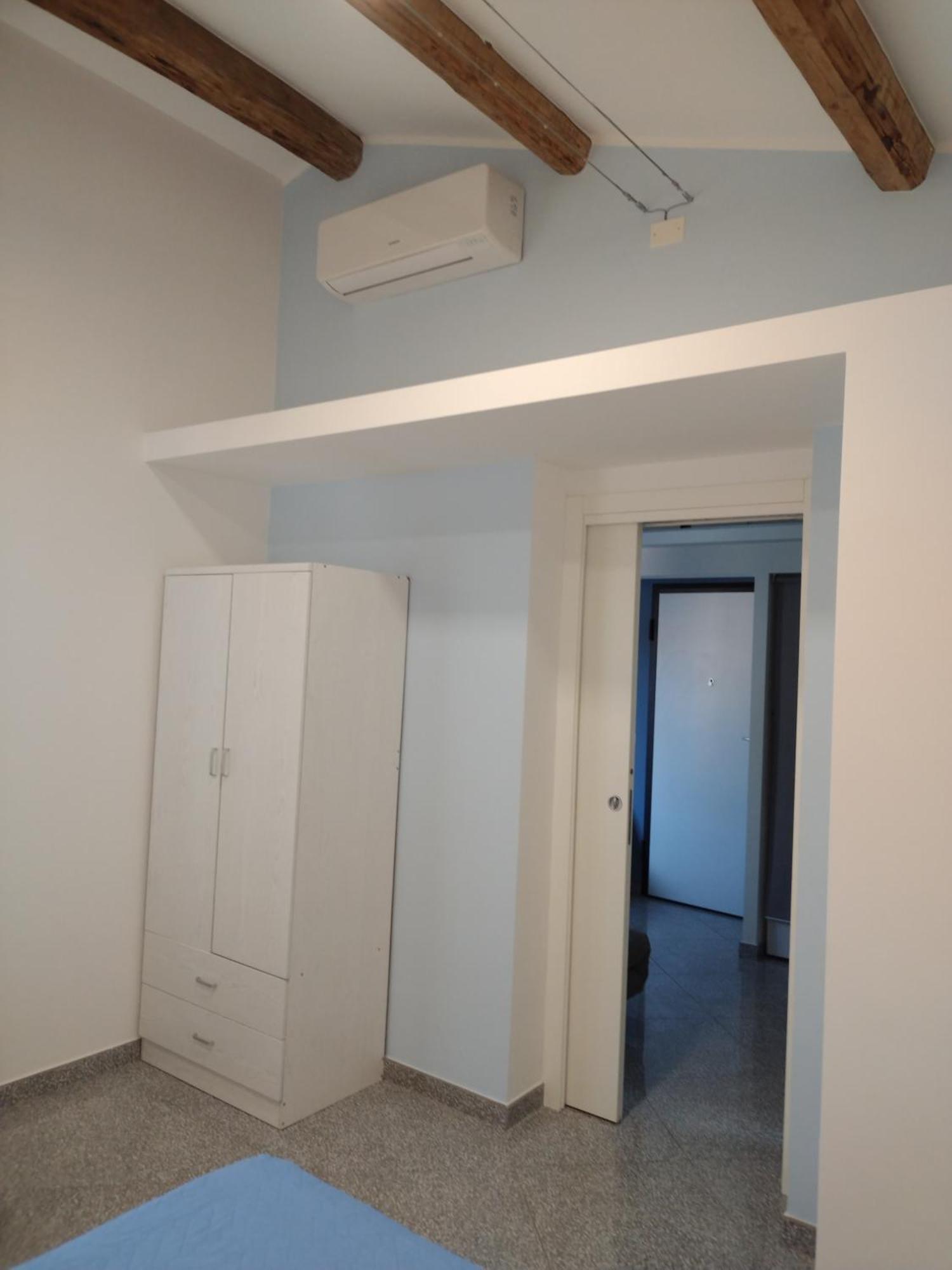 La Reggia Apartments Milazzo Bagian luar foto