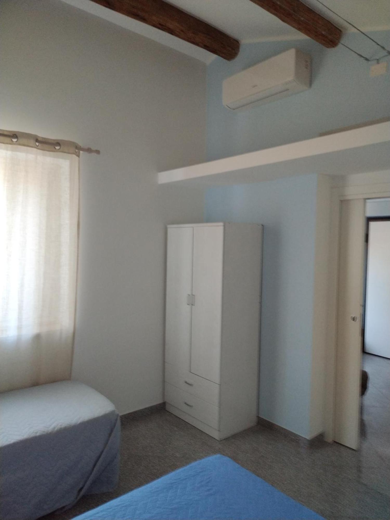 La Reggia Apartments Milazzo Bagian luar foto